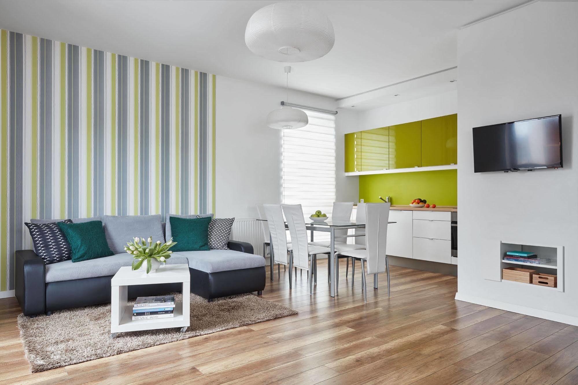 Irs Royal Apartments Apartamenty Irs Nadmorski Dwor Gdansk Exterior photo